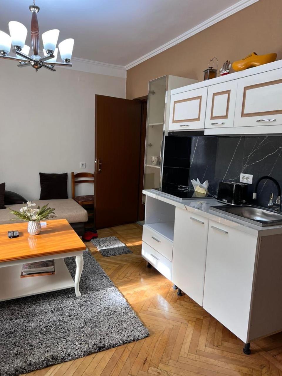 3M Urban Stay Tiranë Ngoại thất bức ảnh
